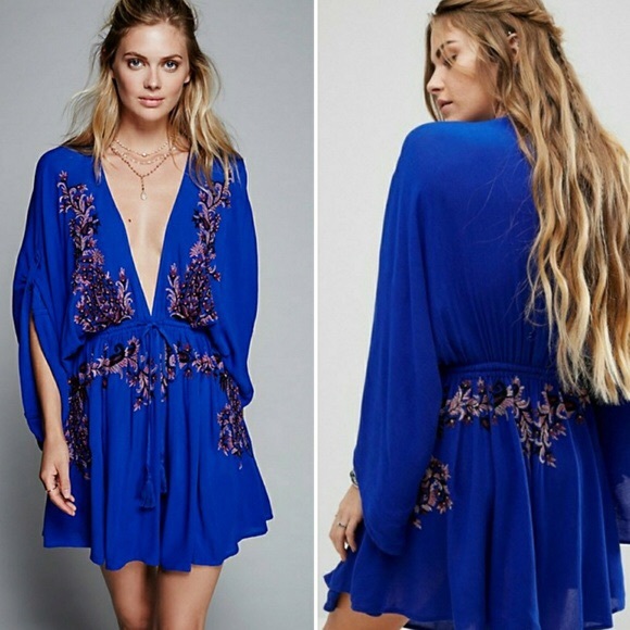 Free People Dresses & Skirts - Free people pretty pineapple embroidered dress M